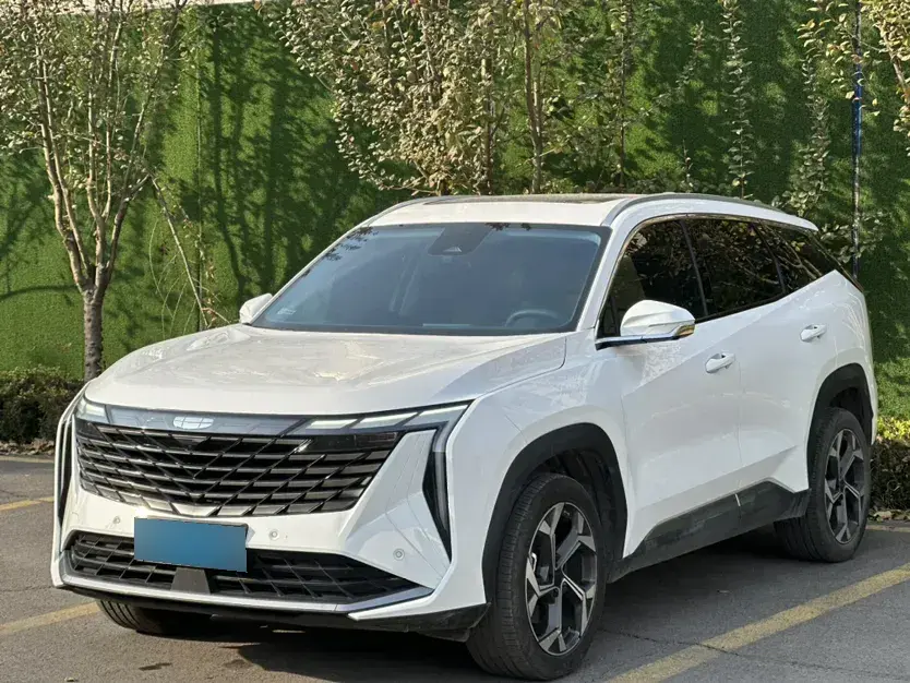 2023 Geely StarRay 1.5T 181HP L4 7DCT