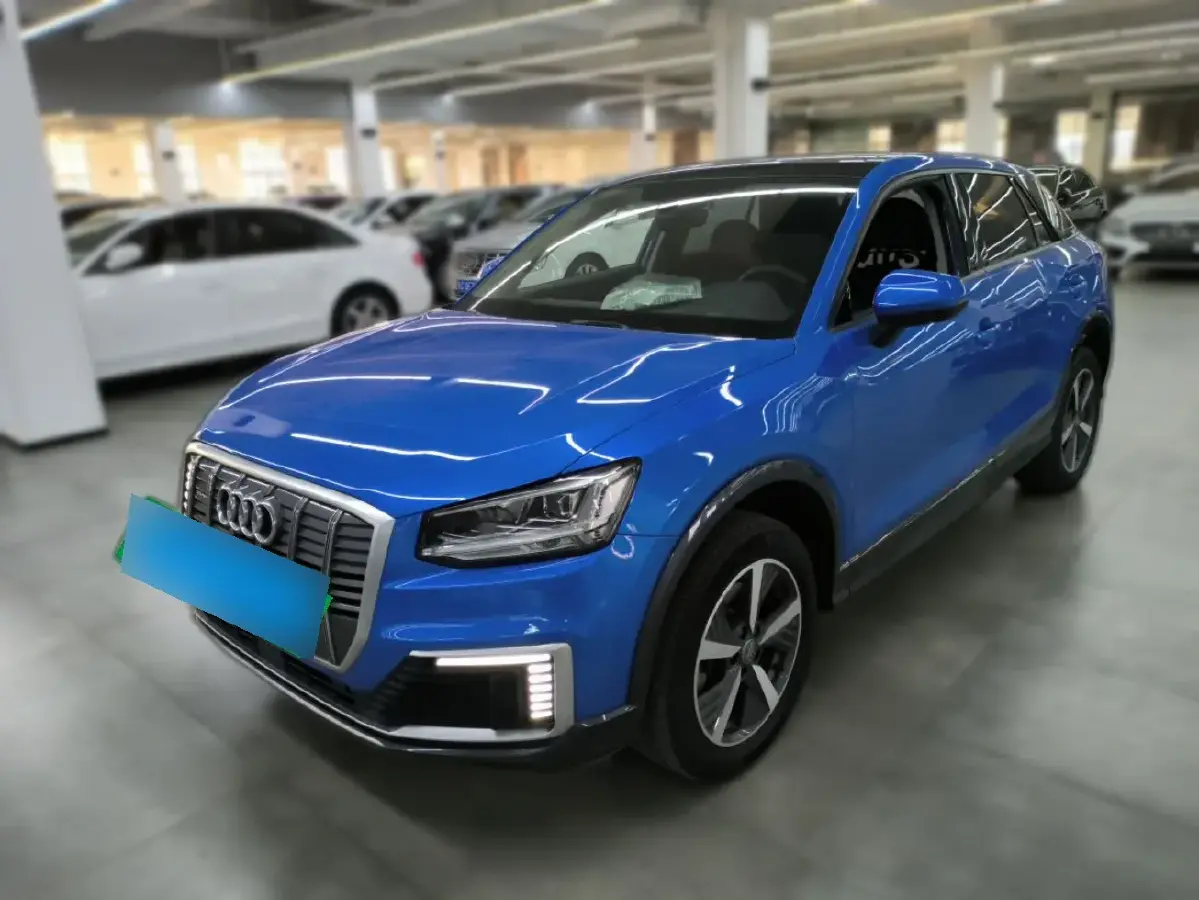 2019 Audi Q2L e-tron BEV 39.7KWH