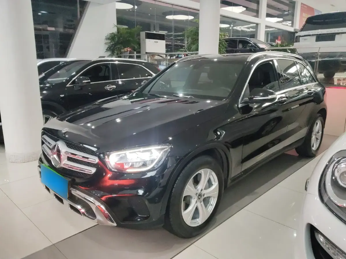 2020 Mercedes-Benz GLC Class 2.0T 197HP L4 9AT