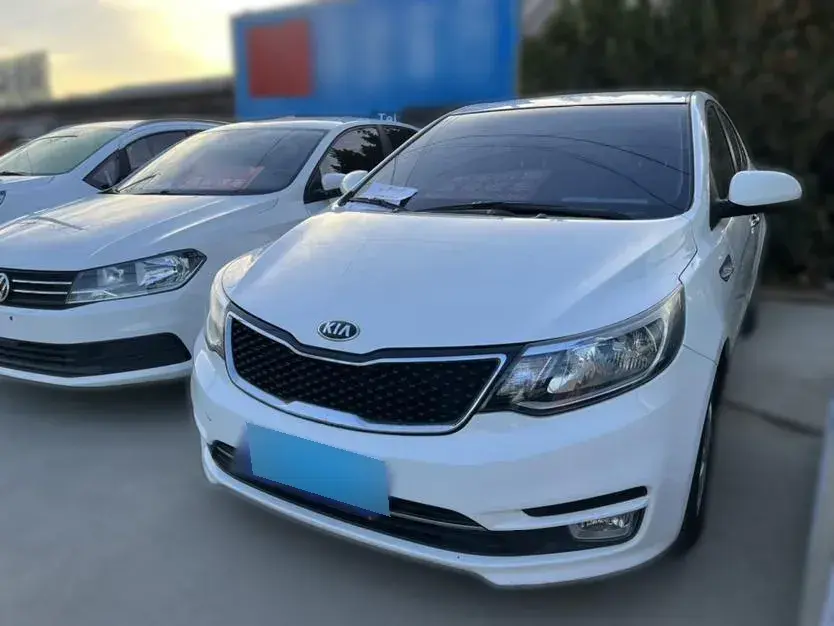 2015 Kia K2 1.4L 107HP L4 5MT