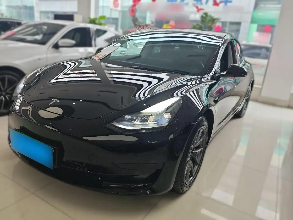 2022 Tesla Model 3 BEV 60KWH