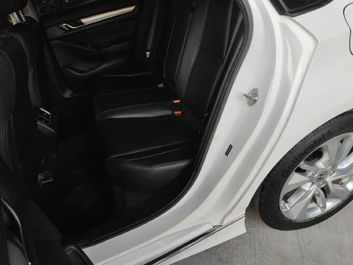 2018 Honda Accord 1.5T 194HP L4 CVT,autocango,china used car exporter,china ev exporter,chinese used car exporter,chinese used ev exporter