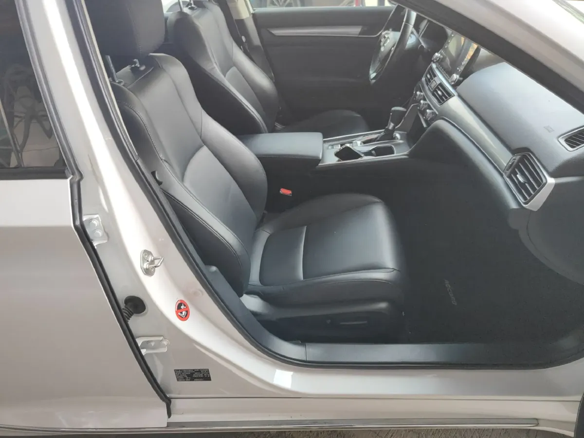 2018 Honda Accord 1.5T 194HP L4 CVT,autocango,china used car exporter,china ev exporter,chinese used car exporter,chinese used ev exporter