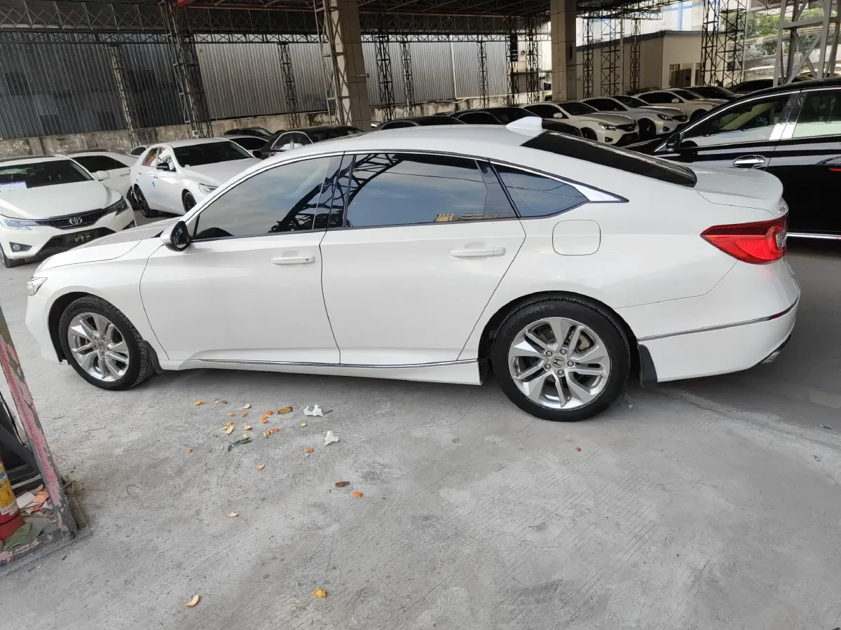 2018 Honda Accord 1.5T 194HP L4 CVT,autocango,china used car exporter,china ev exporter,chinese used car exporter,chinese used ev exporter