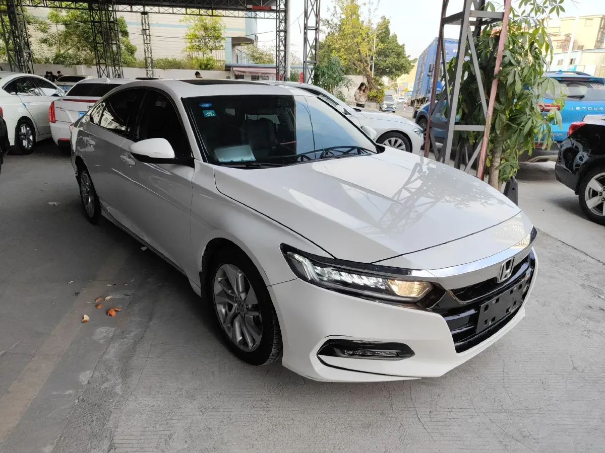 2018 Honda Accord 1.5T 194HP L4 CVT,autocango,china used car exporter,china ev exporter,chinese used car exporter,chinese used ev exporter