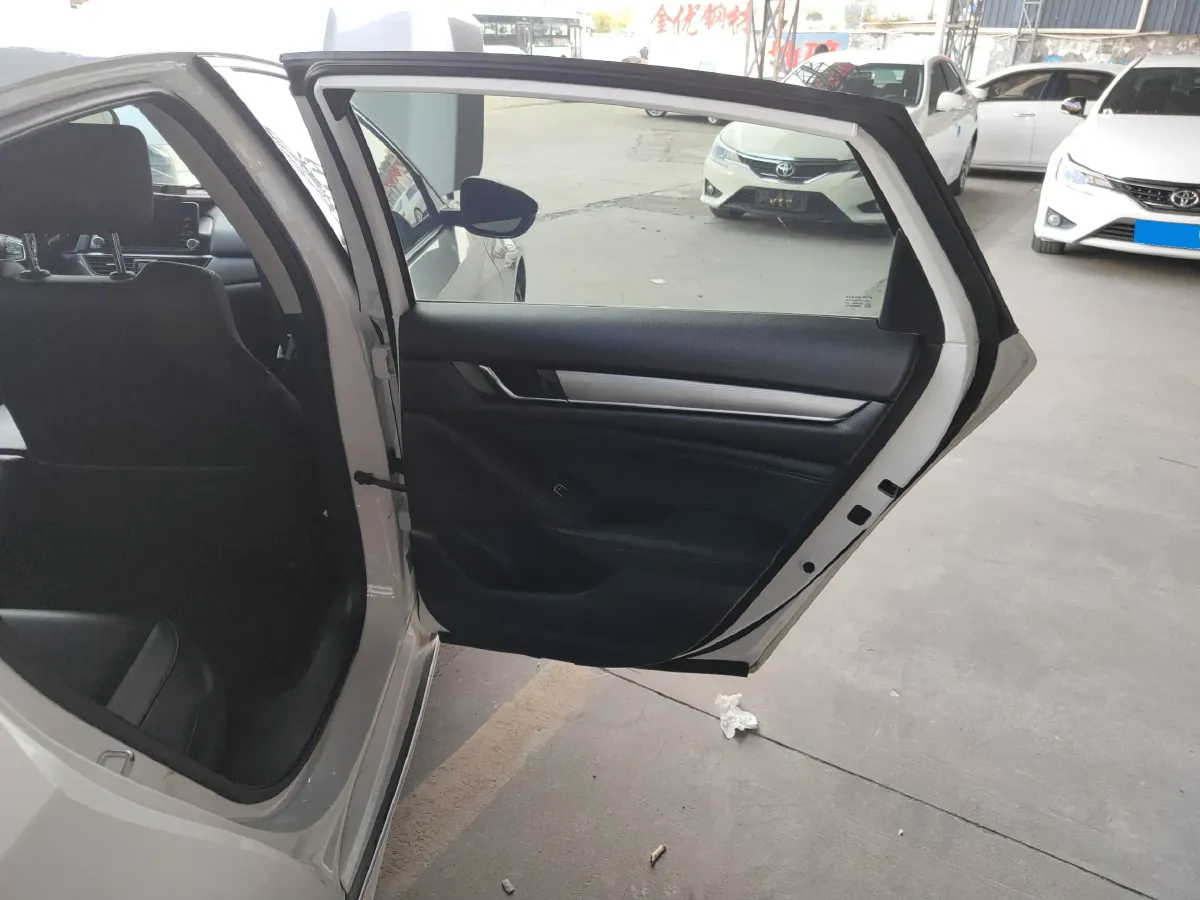 2018 Honda Accord 1.5T 194HP L4 CVT,autocango,china used car exporter,china ev exporter,chinese used car exporter,chinese used ev exporter