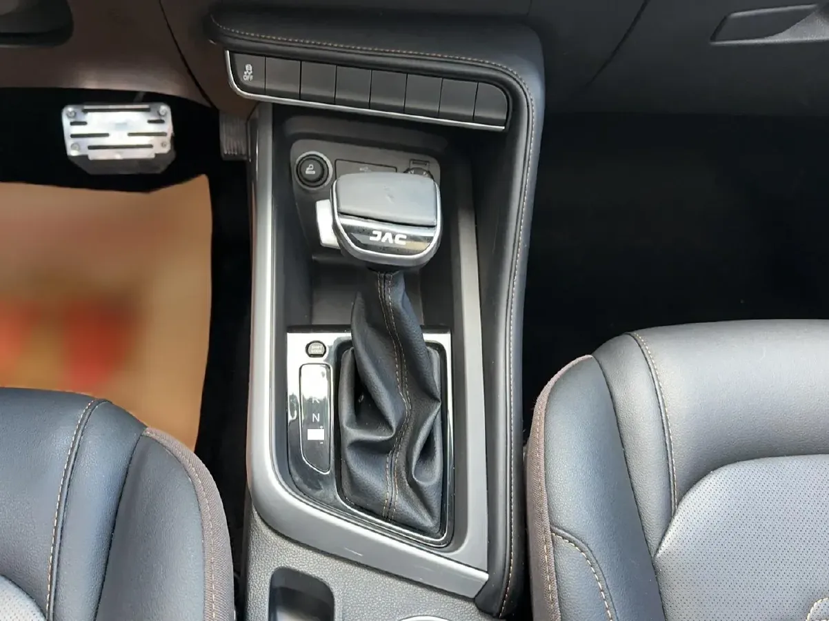 2020 JAC Refine S4 1.5T 150HP L4 CVT,autocango,china used car exporter,china ev exporter,chinese used car exporter,chinese used ev exporter