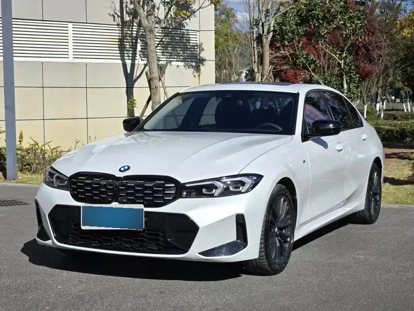 2023 BMW 3 Series 2.0T 184HP L4 8AT