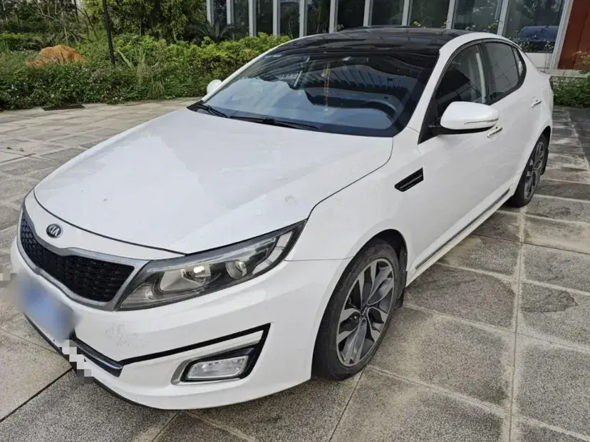 2014 Kia K5 2.0L 162HP L4 6AT