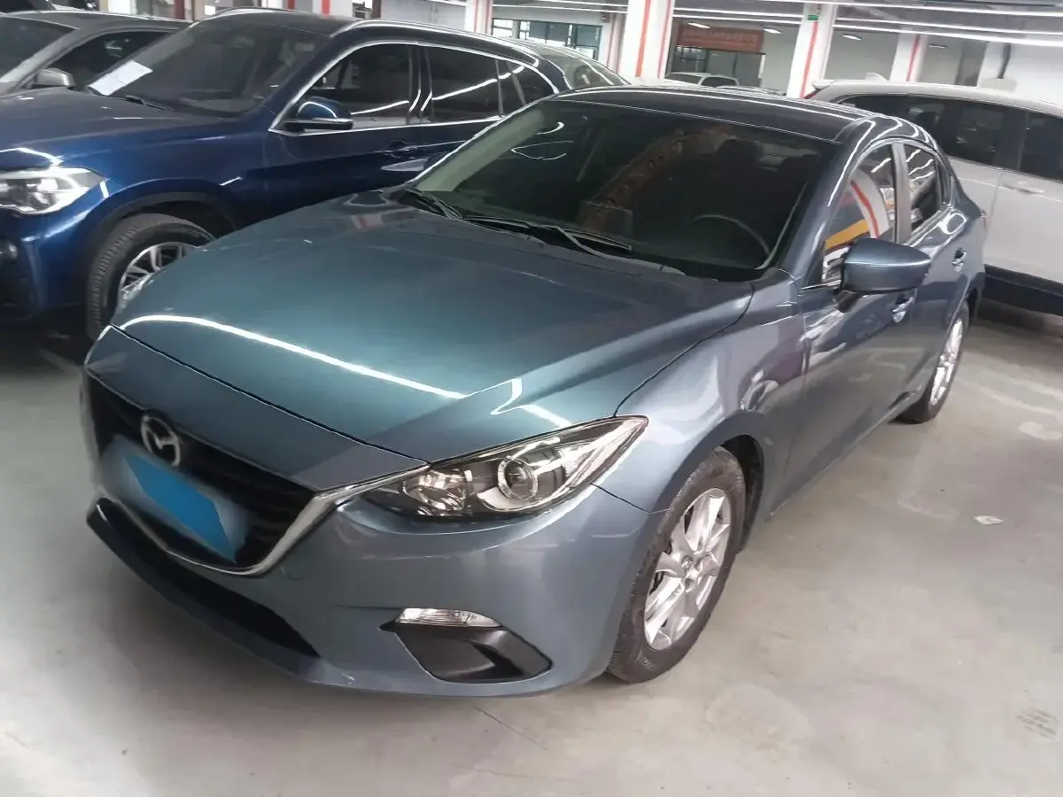 2014 Mazda 3 Axela 1.5L 117HP L4 6AT