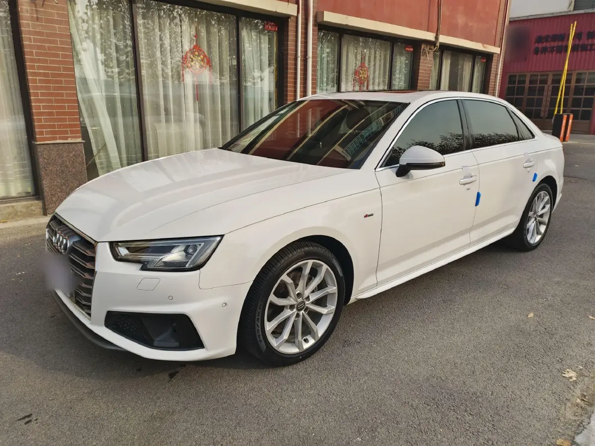 2019 Audi A4L 2.0T 190HP L4 7DCT