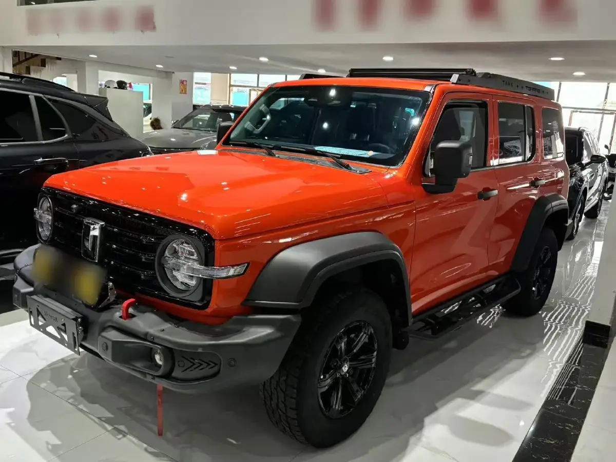 2023 Tank 300 2.0T 227HP L4 8AT