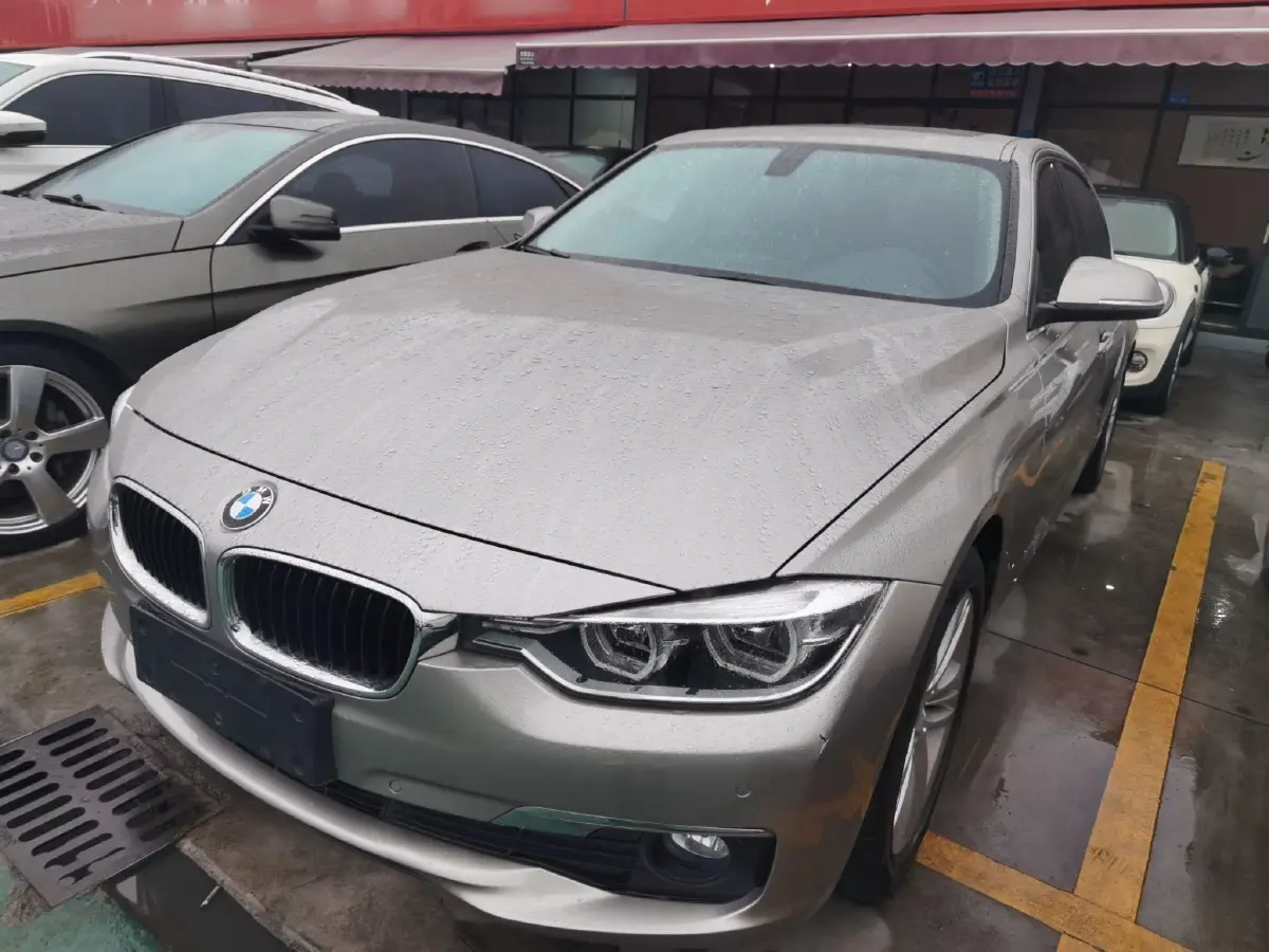 2016 BMW 3 Series 2.0T 184HP L4 8AT