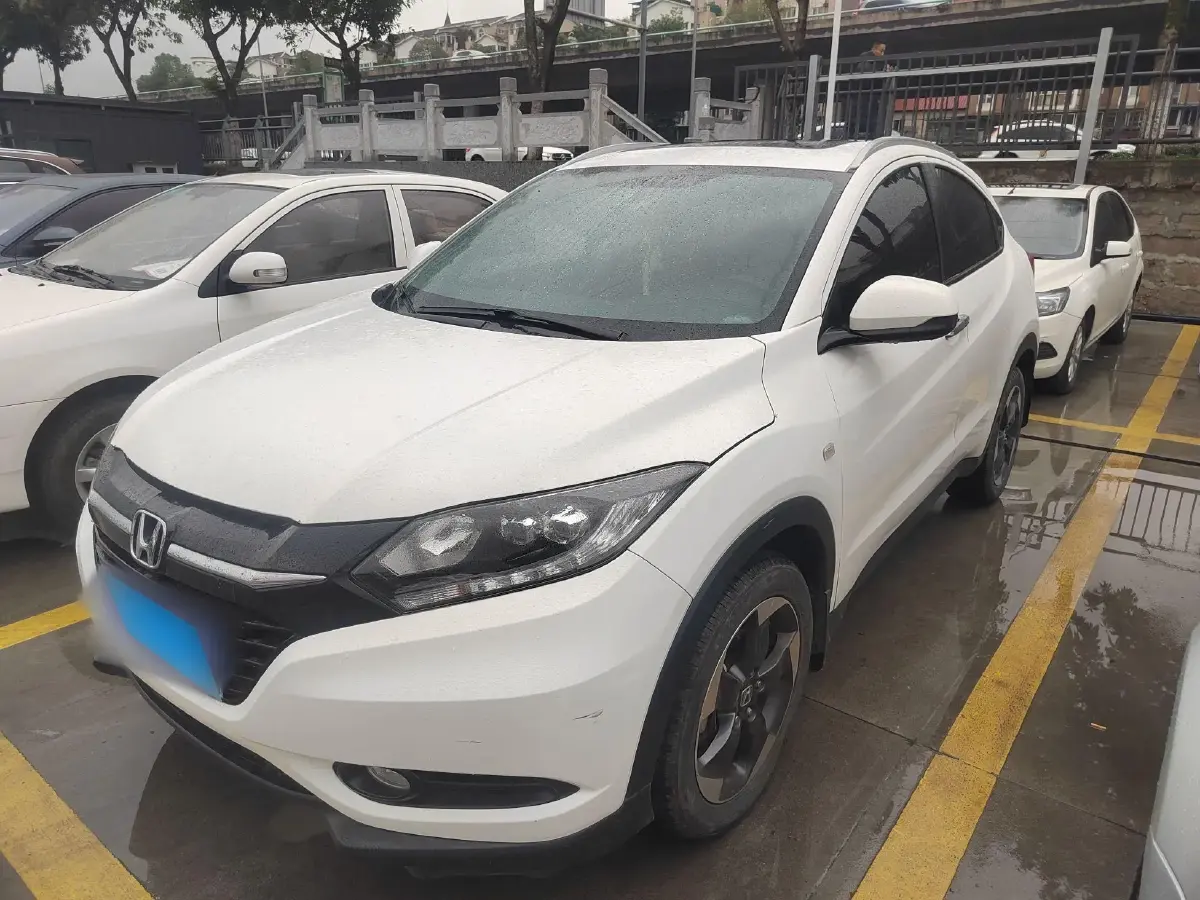 2017 Honda Vezel 1.8L 136HP L4 CVT
