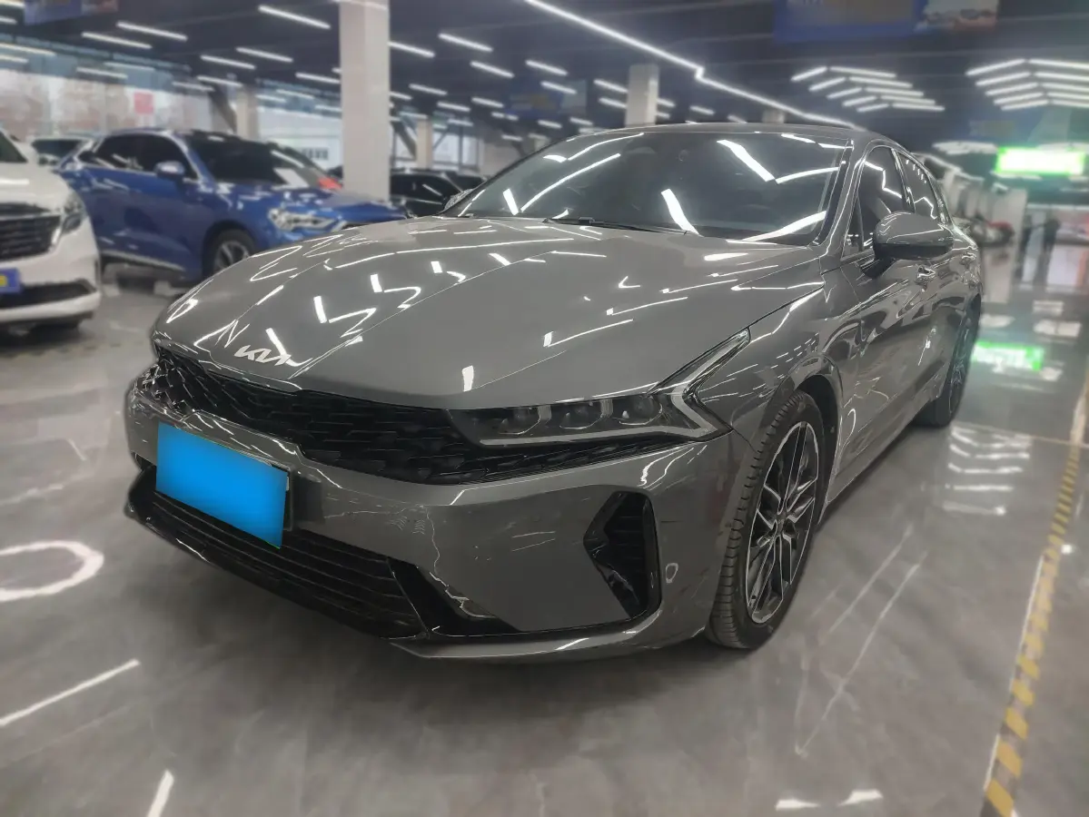 2021 Kia K5 2.0T 240HP L4 8AT