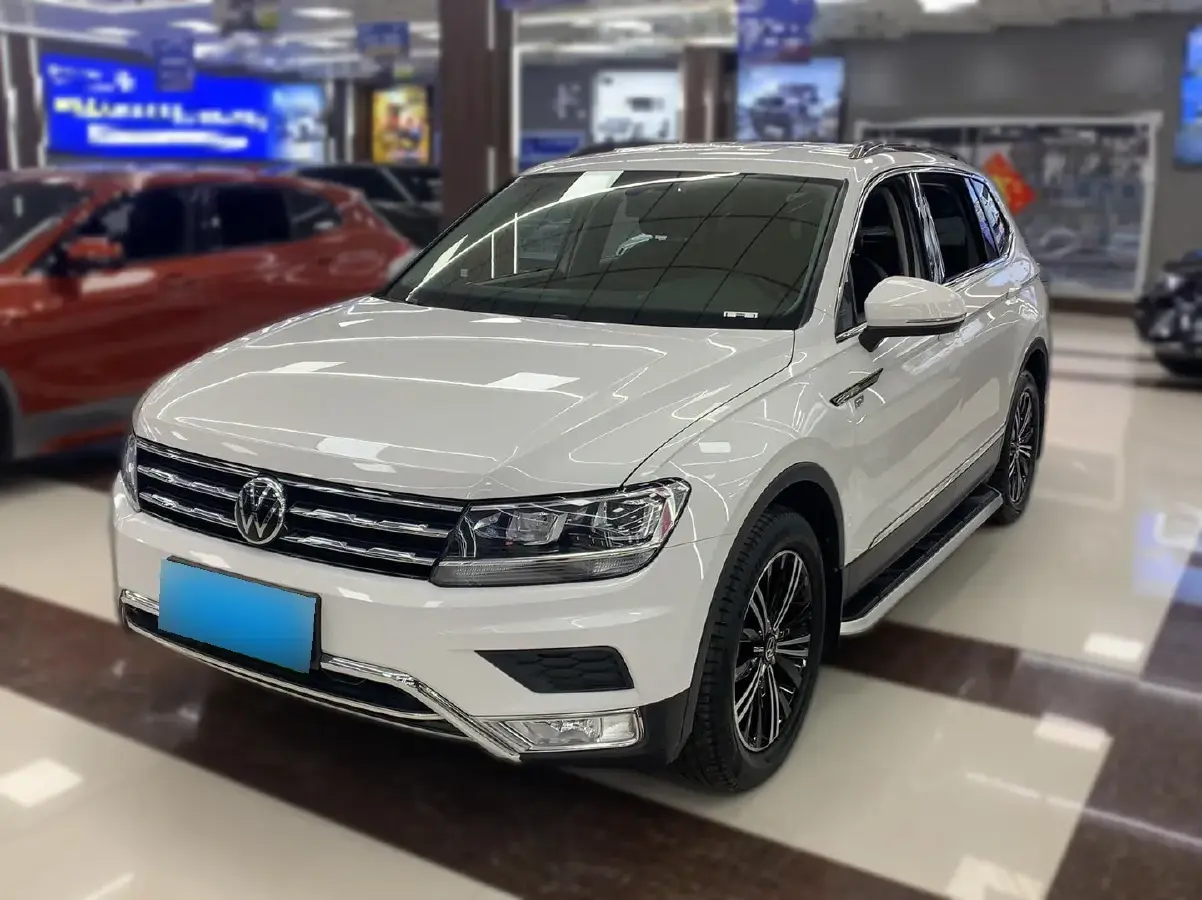 2021 Volkswagen Tiguan L 1.4T 150HP L4 7DCT