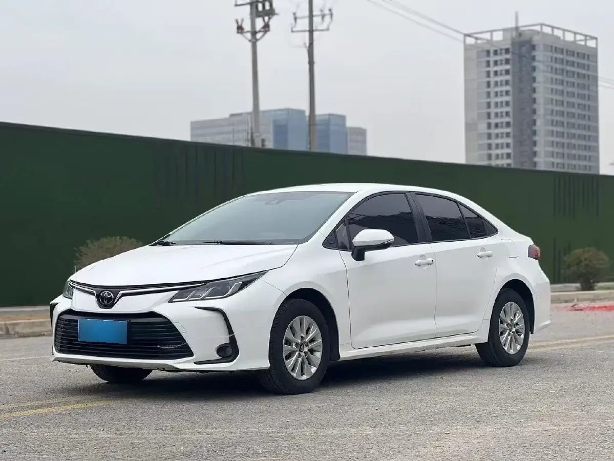 2021 Toyota Corolla 1.2T 116HP L4 CVT