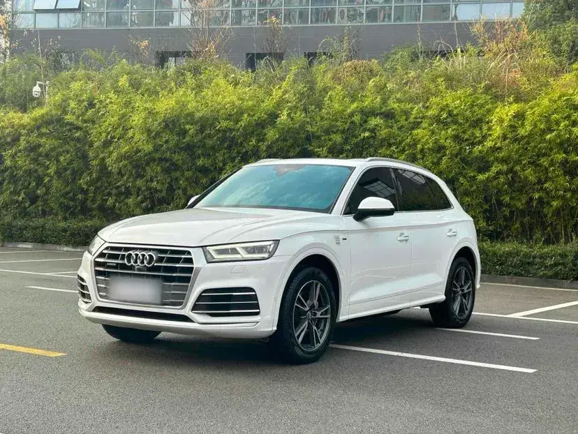 2020 Audi Q5L 2.0T 252HP L4 7DCT