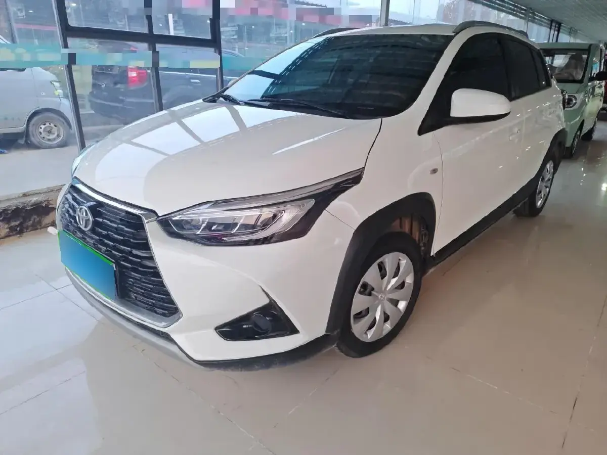 2021 Toyota Yaris L 1.5L 112HP L4 CVT