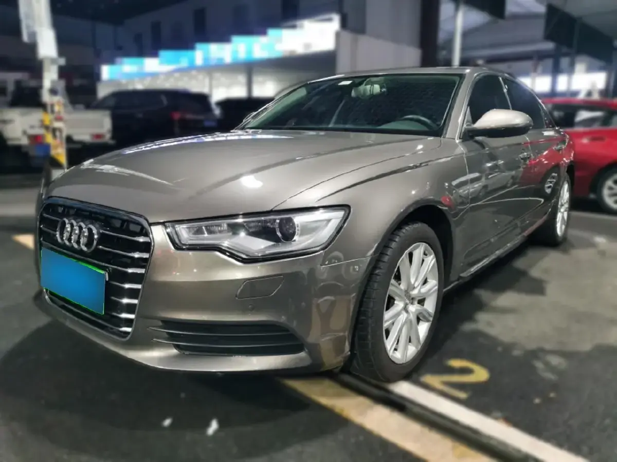 2012 Audi A6L 2.0T 180HP L4 CVT