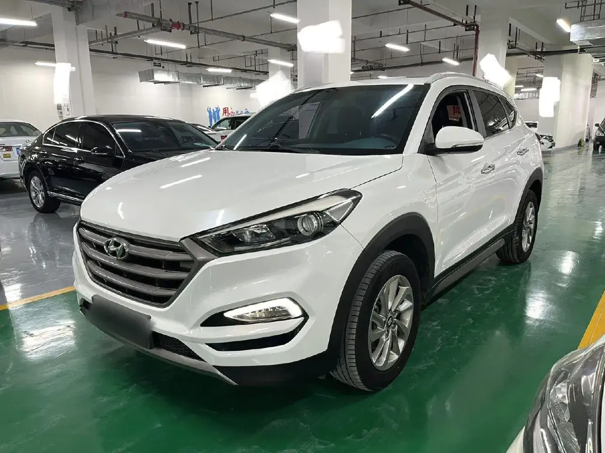 2015 Hyundai Tucson 1.6T 177HP L4 7DCT