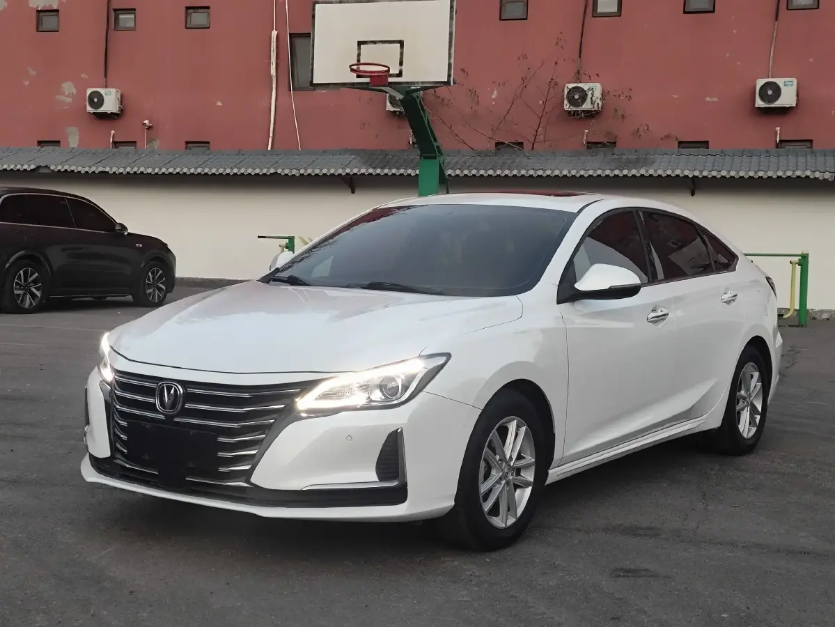 2020 ChangAn Raeton CC 1.5T 156HP L4 6AT