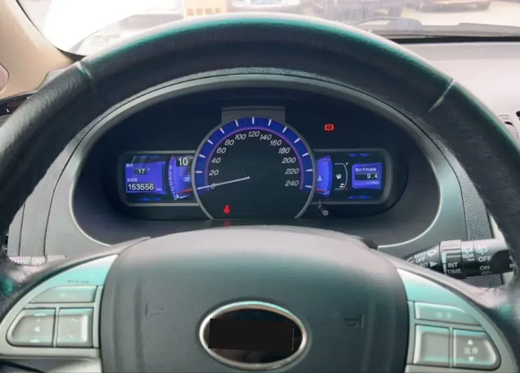 2013 BYD S6 2.0L 140HP L4 5MT,autocango,china used car exporter,china ev exporter,chinese used car exporter,chinese used ev exporter