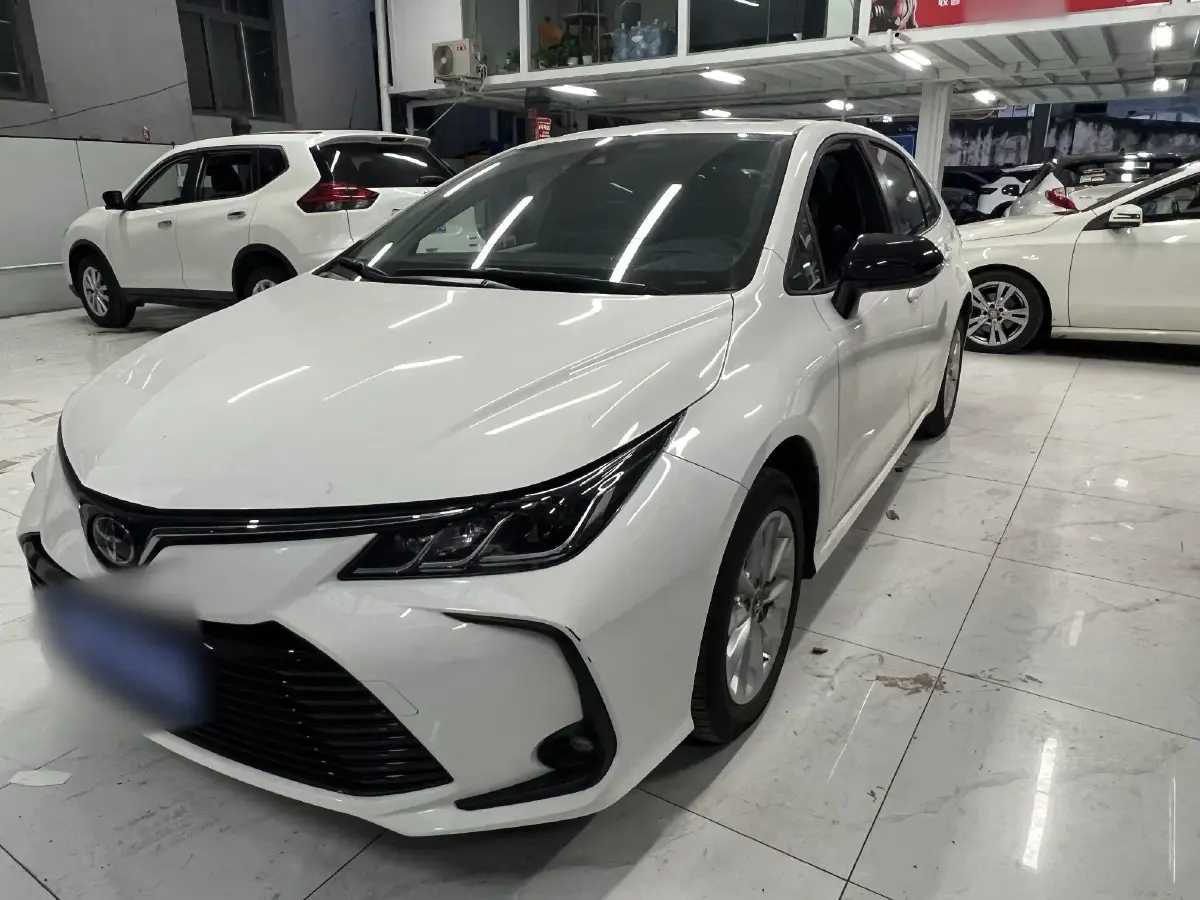2021 Toyota Corolla 1.2T 116HP L4 CVT