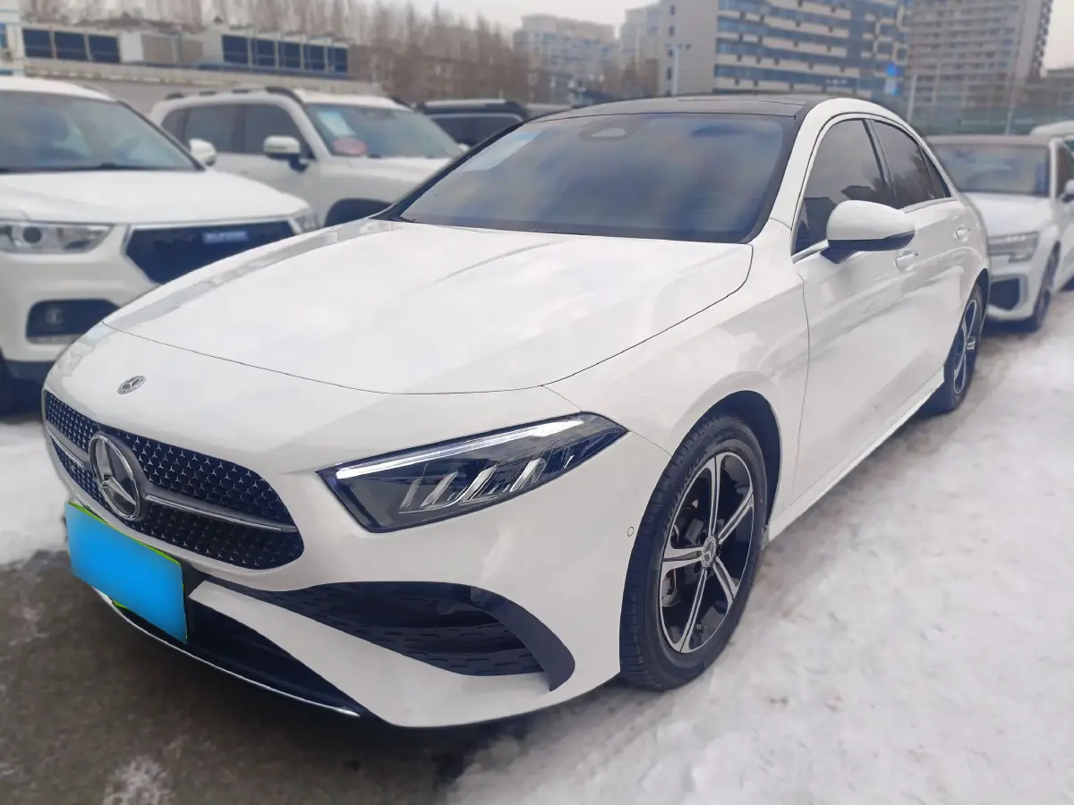 2023 Mercedes-Benz A Class 1.3T 163HP L4 7DCT
