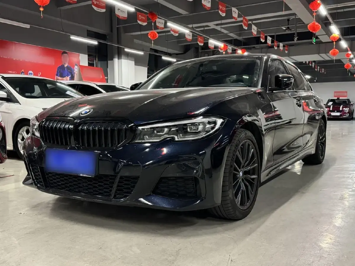 2022 BMW 3 Series 2.0T 184HP L4 8AT