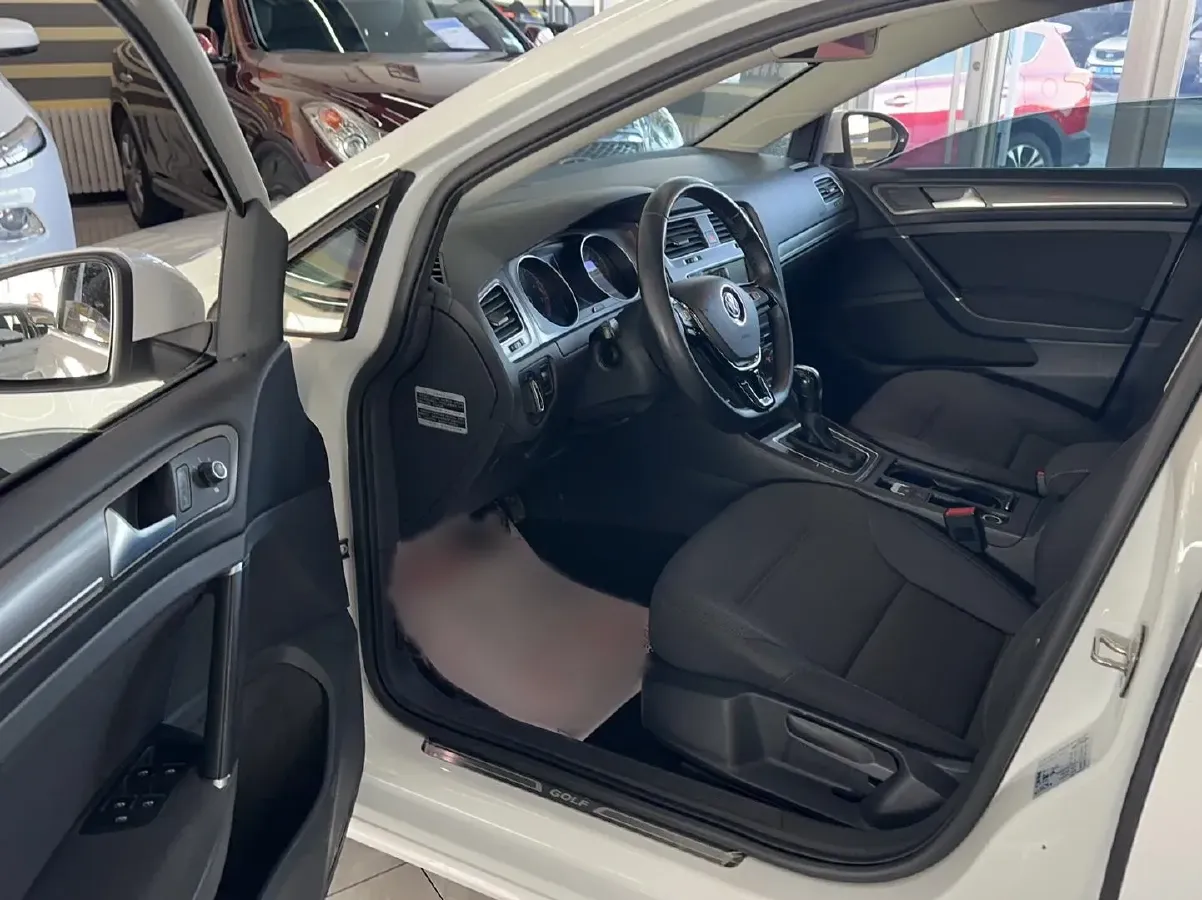 2016 Volkswagen Golf 1.4T 131HP L4 7DCT,autocango,china used car exporter,china ev exporter,chinese used car exporter,chinese used ev exporter