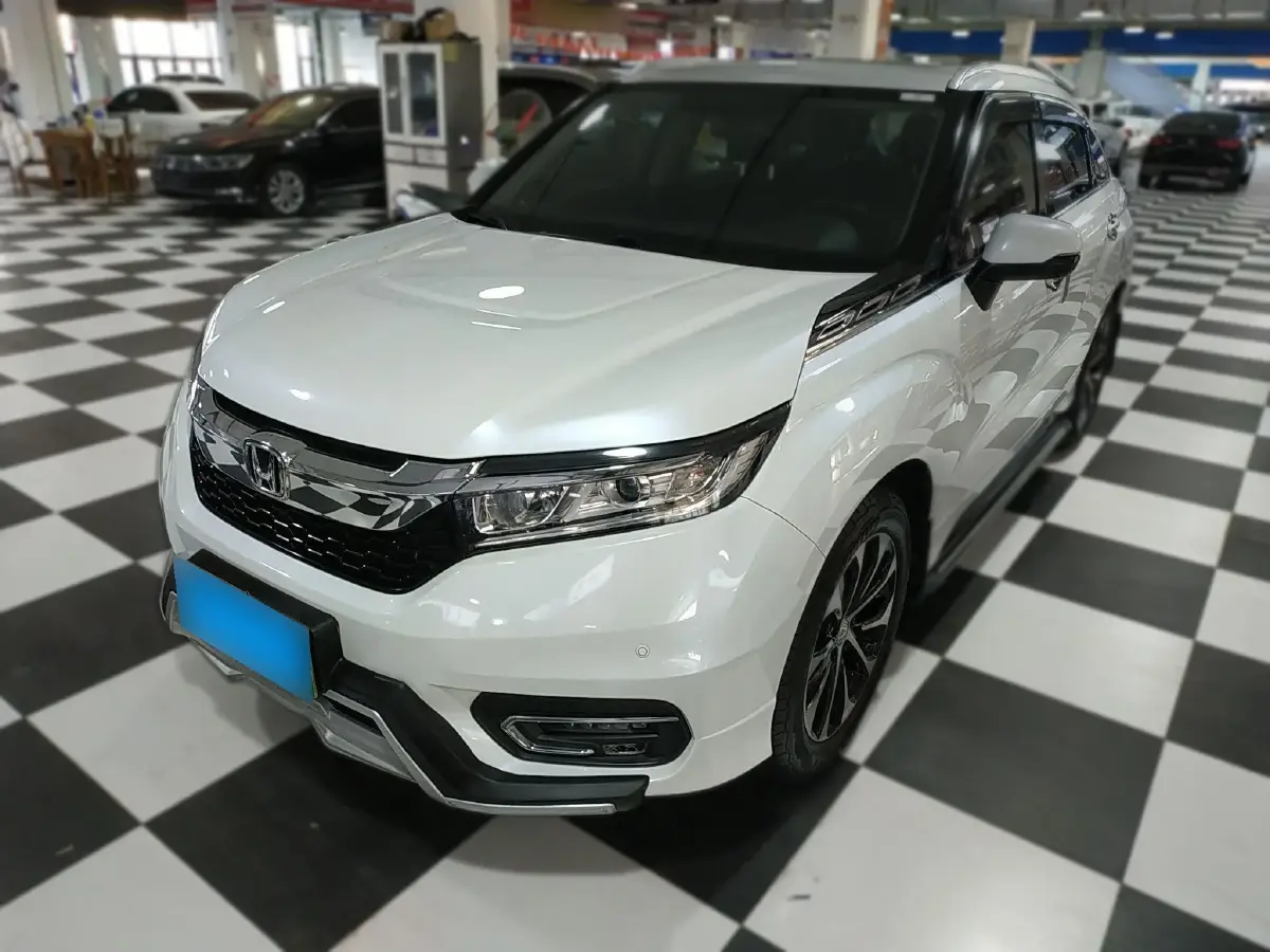 2017 Honda Avancier 1.5T 193HP L4 CVT