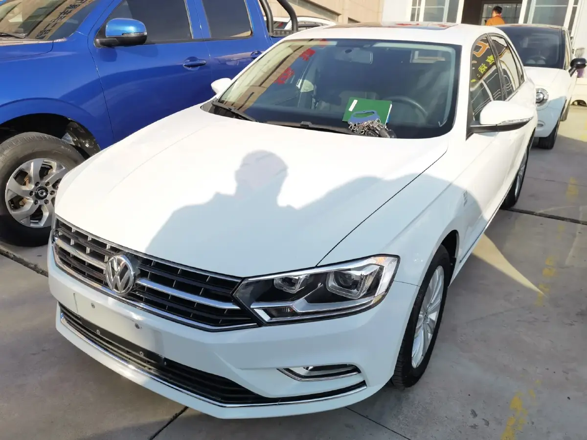 2018 Volkswagen Bora 1.5L 110HP L4 6AT