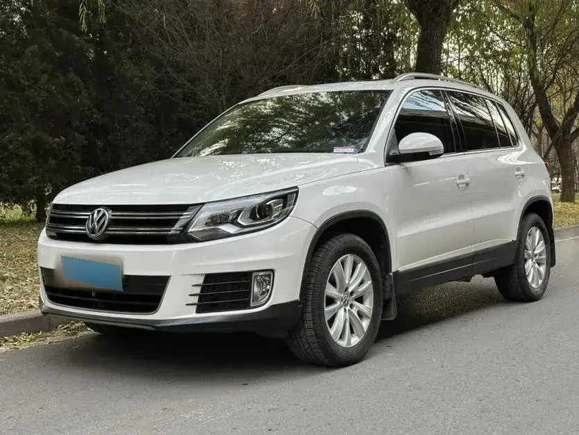 2015 Volkswagen Tiguan 1.8T 160HP L4 6AT