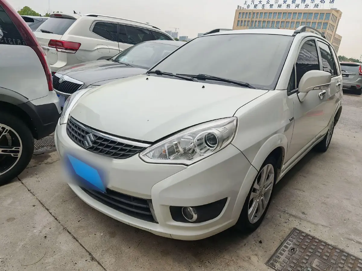 2014 Suzuki Liana A6 1.4L 101HP L4 5MT