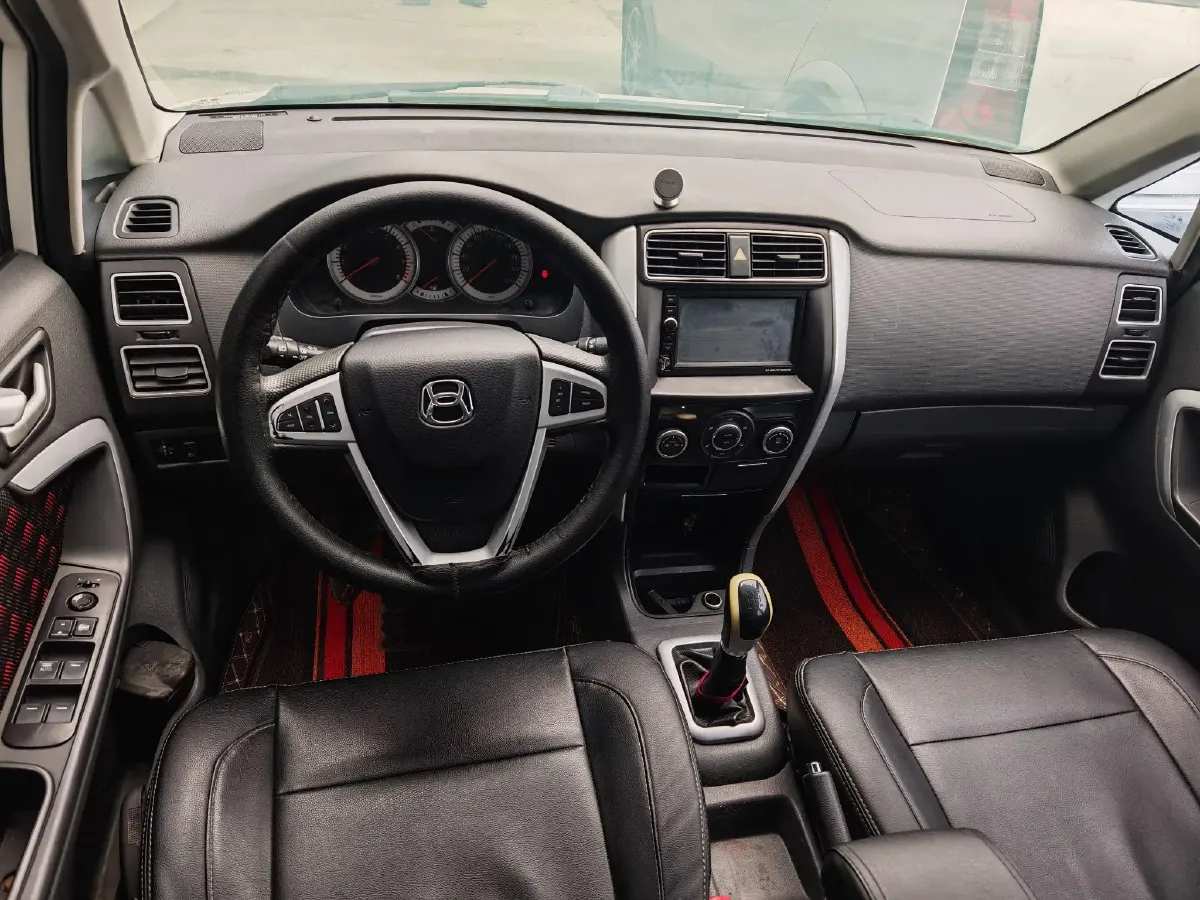 2014 Suzuki Liana A6 1.4L 101HP L4 5MT,autocango,china used car exporter,china ev exporter,chinese used car exporter,chinese used ev exporter