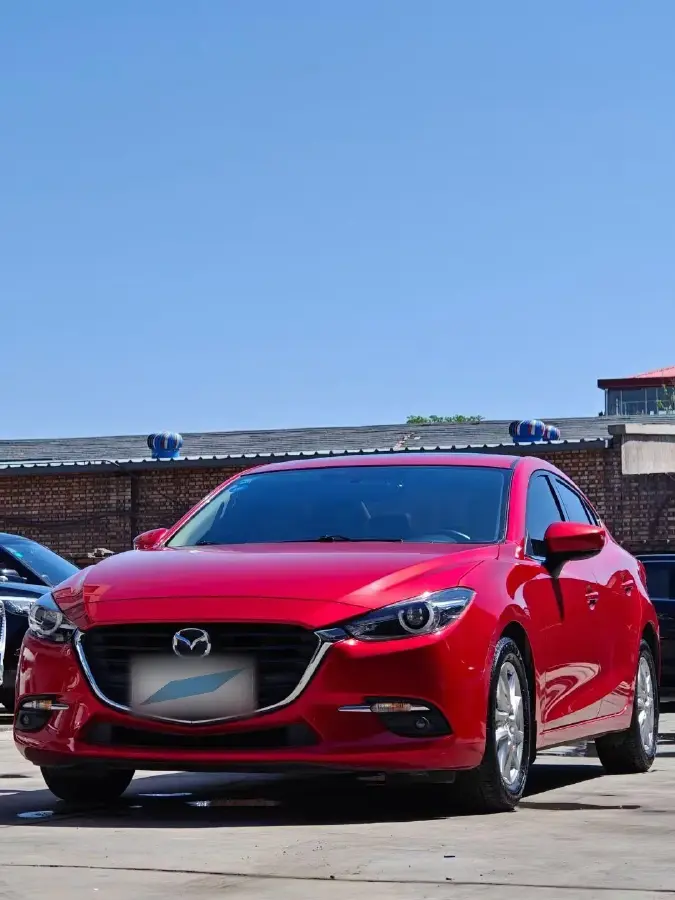 2017 Mazda 3 Axela 1.5L 117HP L4 6AT