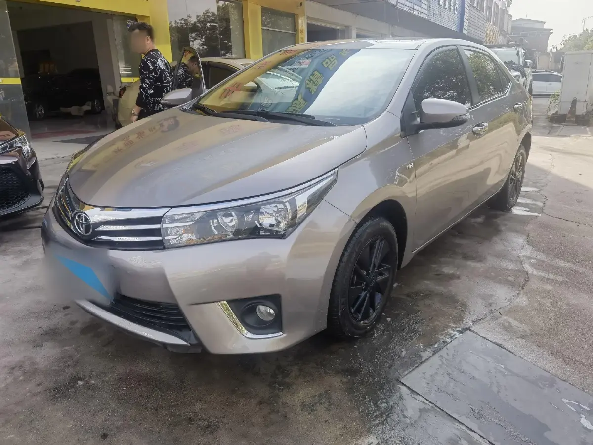 2014 Toyota Corolla 1.6L 122HP L4 CVT