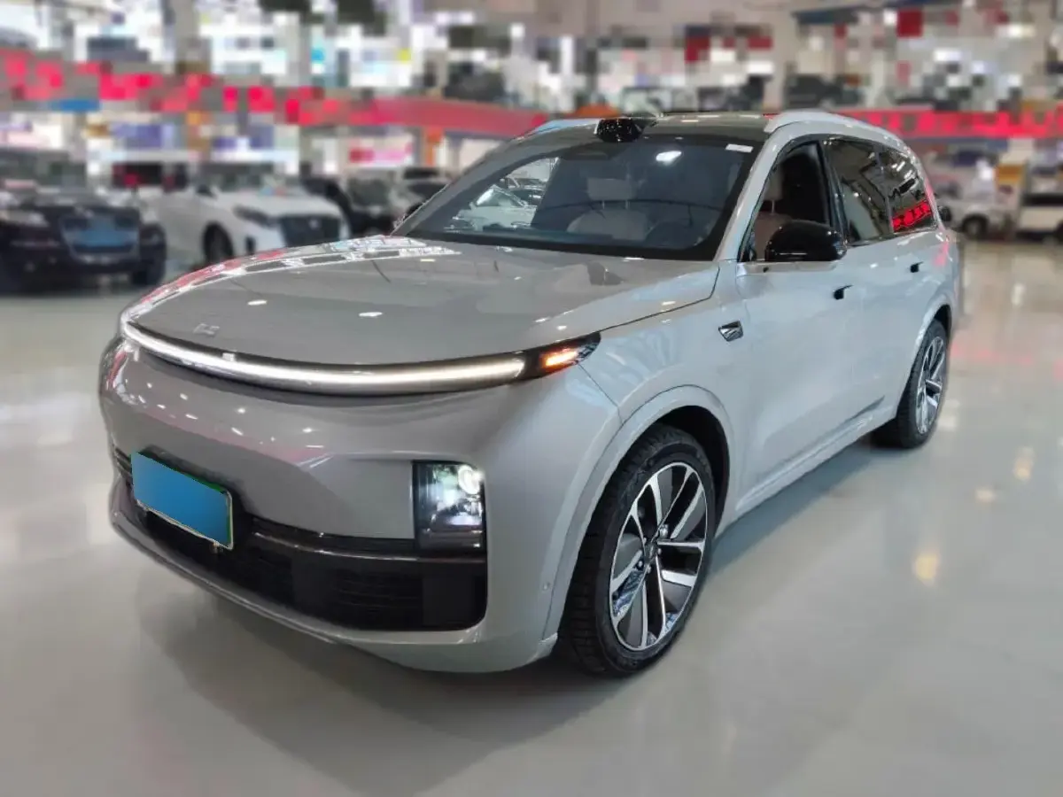 2022 Li L9 Range Extended 154HP REEV 42.6KWH