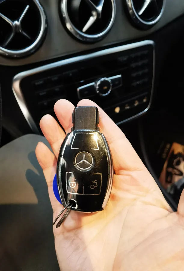 2015 Mercedes-Benz GLA Class 2.0T 184HP L4 7DCT,autocango,china used car exporter,china ev exporter,chinese used car exporter,chinese used ev exporter