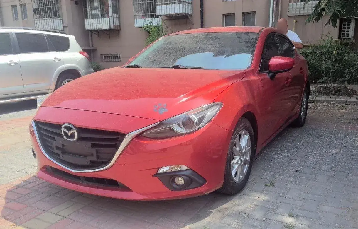 2016 Mazda 3 Axela 1.5L 117HP L4 6AT