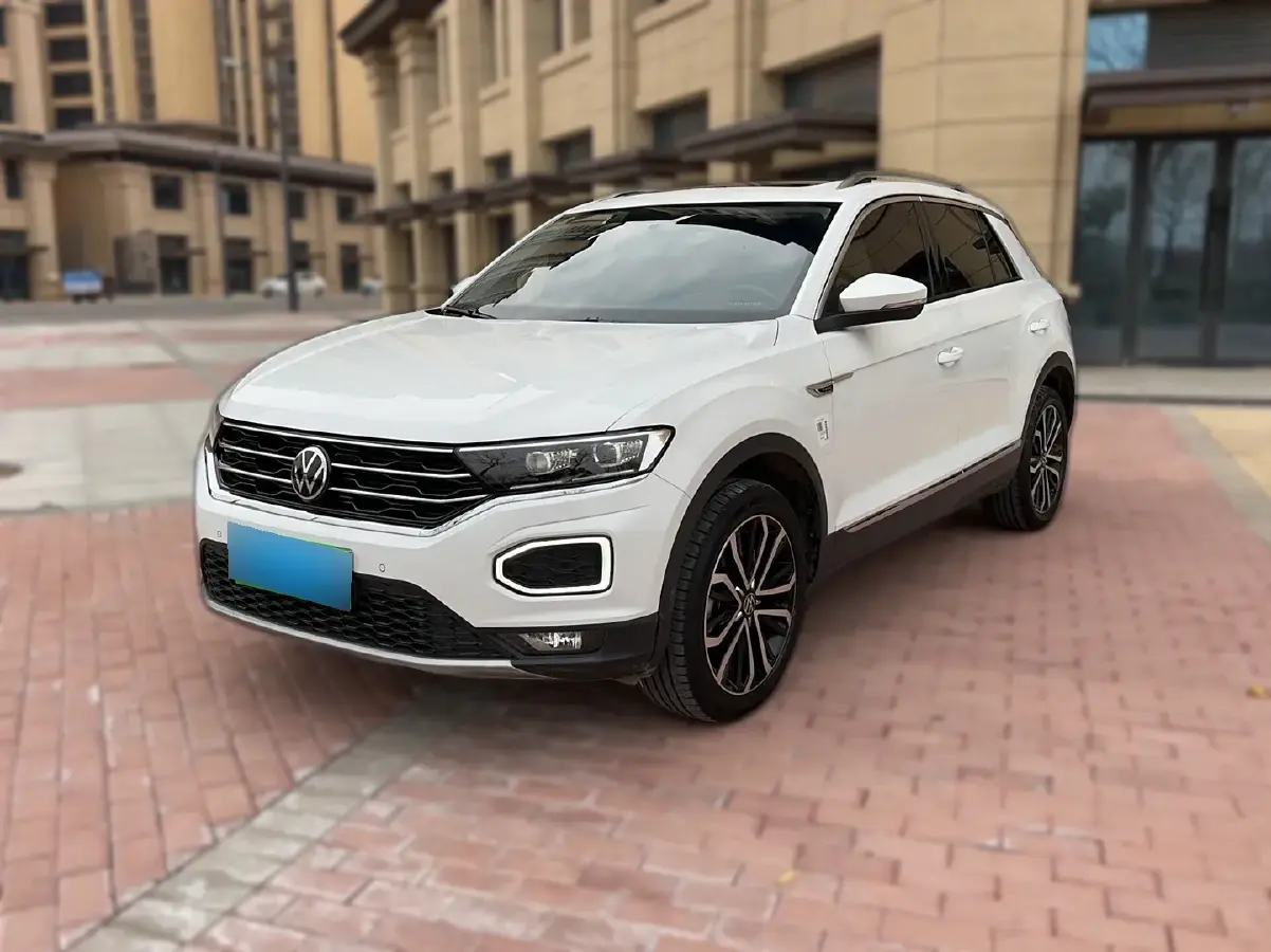 2022 Volkswagen T-Roc 1.4T 150HP L4 7DCT