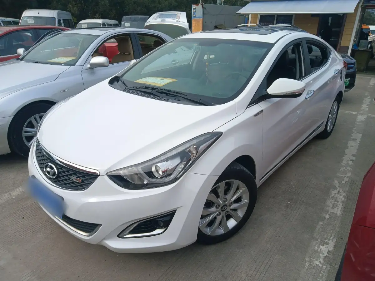 2016 Hyundai Elantra 1.6L 128HP L4 6AT