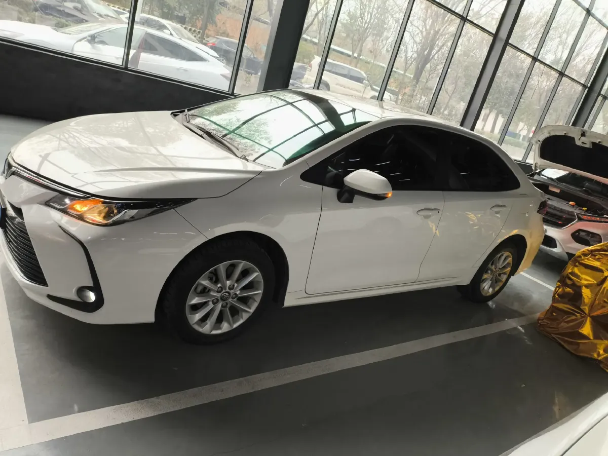 2021 Toyota Corolla 1.2T 116HP L4 CVT,autocango,china used car exporter,china ev exporter,chinese used car exporter,chinese used ev exporter