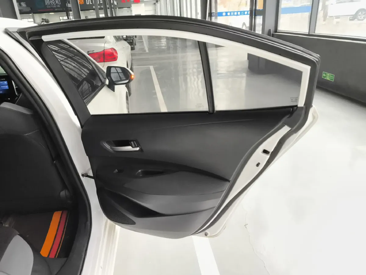 2021 Toyota Corolla 1.2T 116HP L4 CVT,autocango,china used car exporter,china ev exporter,chinese used car exporter,chinese used ev exporter