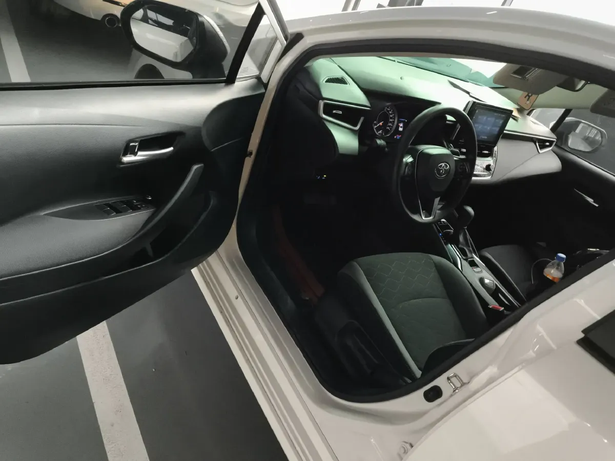 2021 Toyota Corolla 1.2T 116HP L4 CVT,autocango,china used car exporter,china ev exporter,chinese used car exporter,chinese used ev exporter