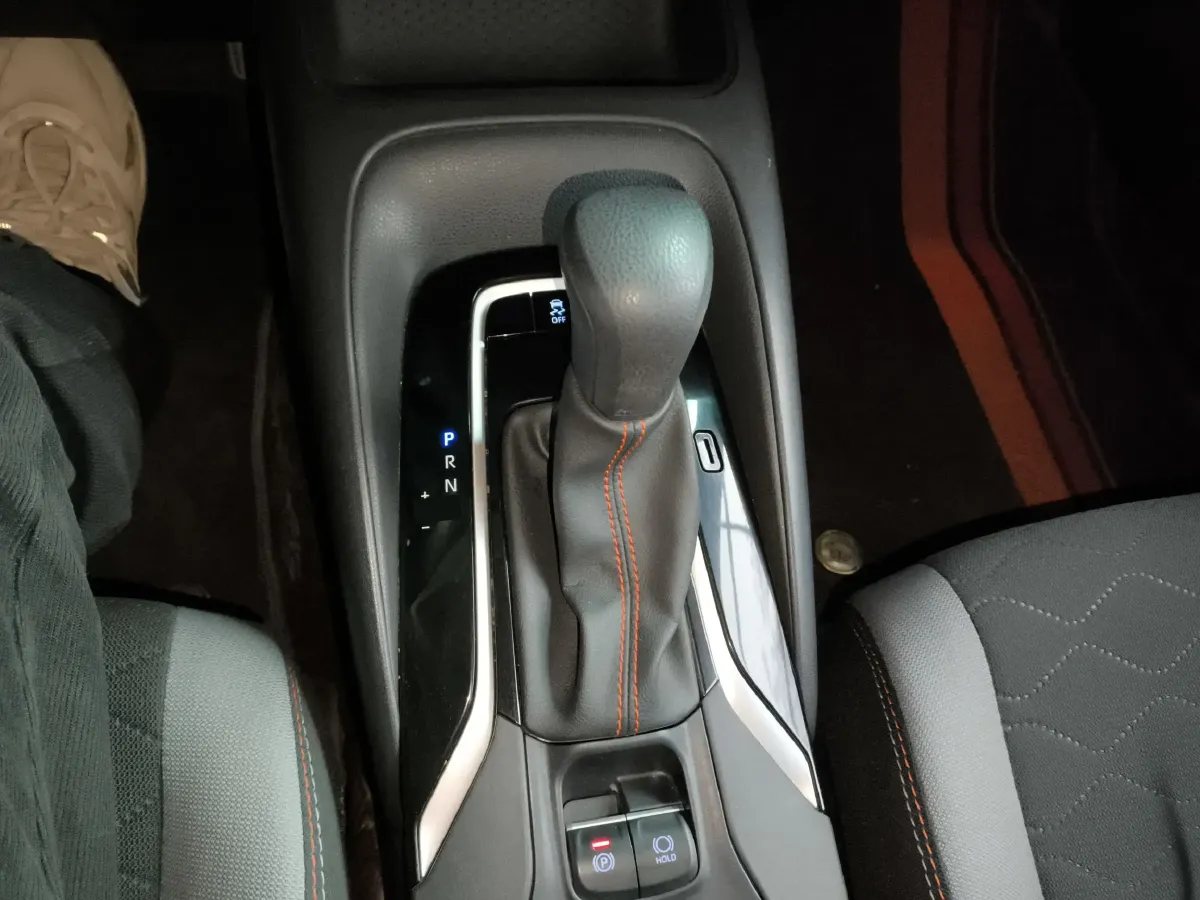 2021 Toyota Corolla 1.2T 116HP L4 CVT,autocango,china used car exporter,china ev exporter,chinese used car exporter,chinese used ev exporter