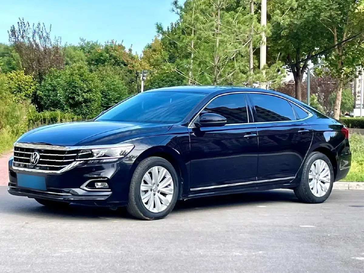 2019 Volkswagen Passat 2.0T 186HP L4 7DCT