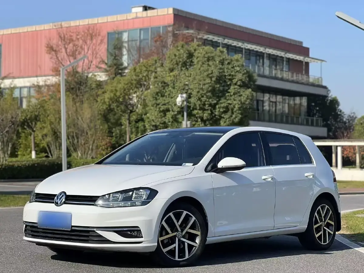 2019 Volkswagen Golf 1.4T 150HP L4 7DCT