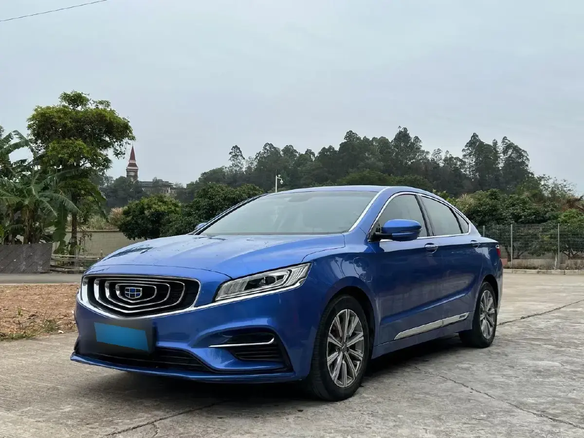 2018 Geely Emgrand GT 1.5T 180HP L3 7DCT PHEV 11.3KWH